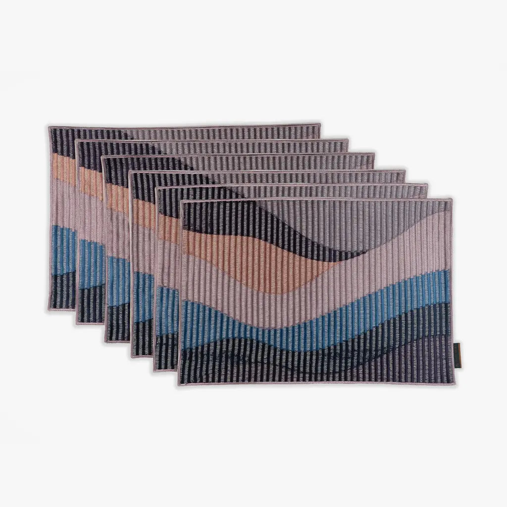 Contour Echo Placemats