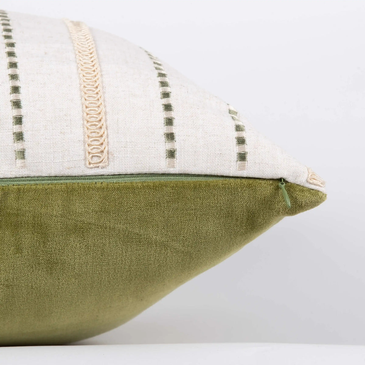 Corded Meadow Cord Emb Cushion