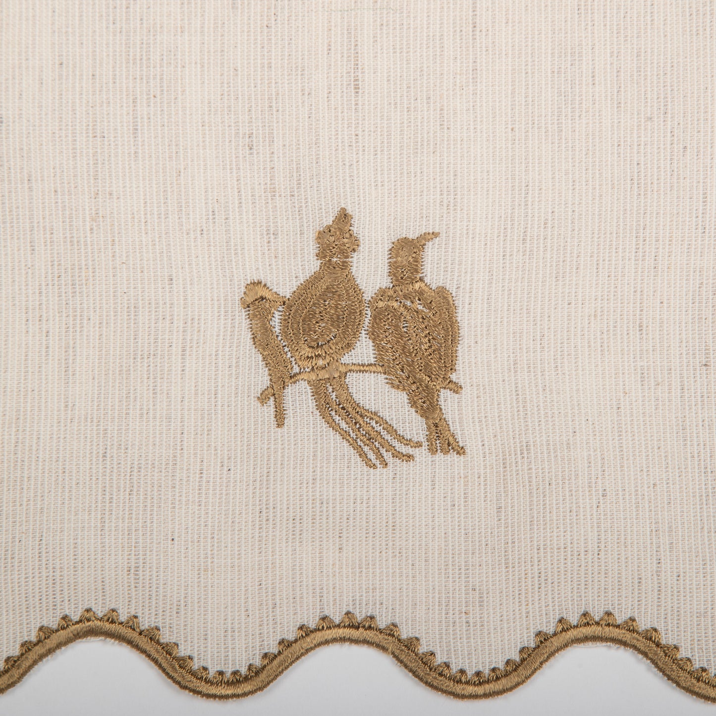 Nesting Pair Dinner Napkins- Scalloped Edge