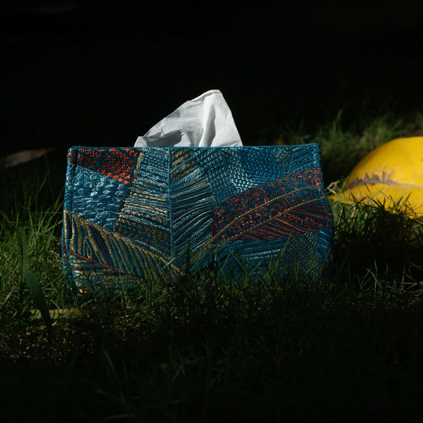 Jungle Muse Velvet Tissue Box
