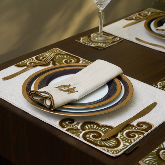 Nesting Pair Dinner Napkins- Scalloped Edge
